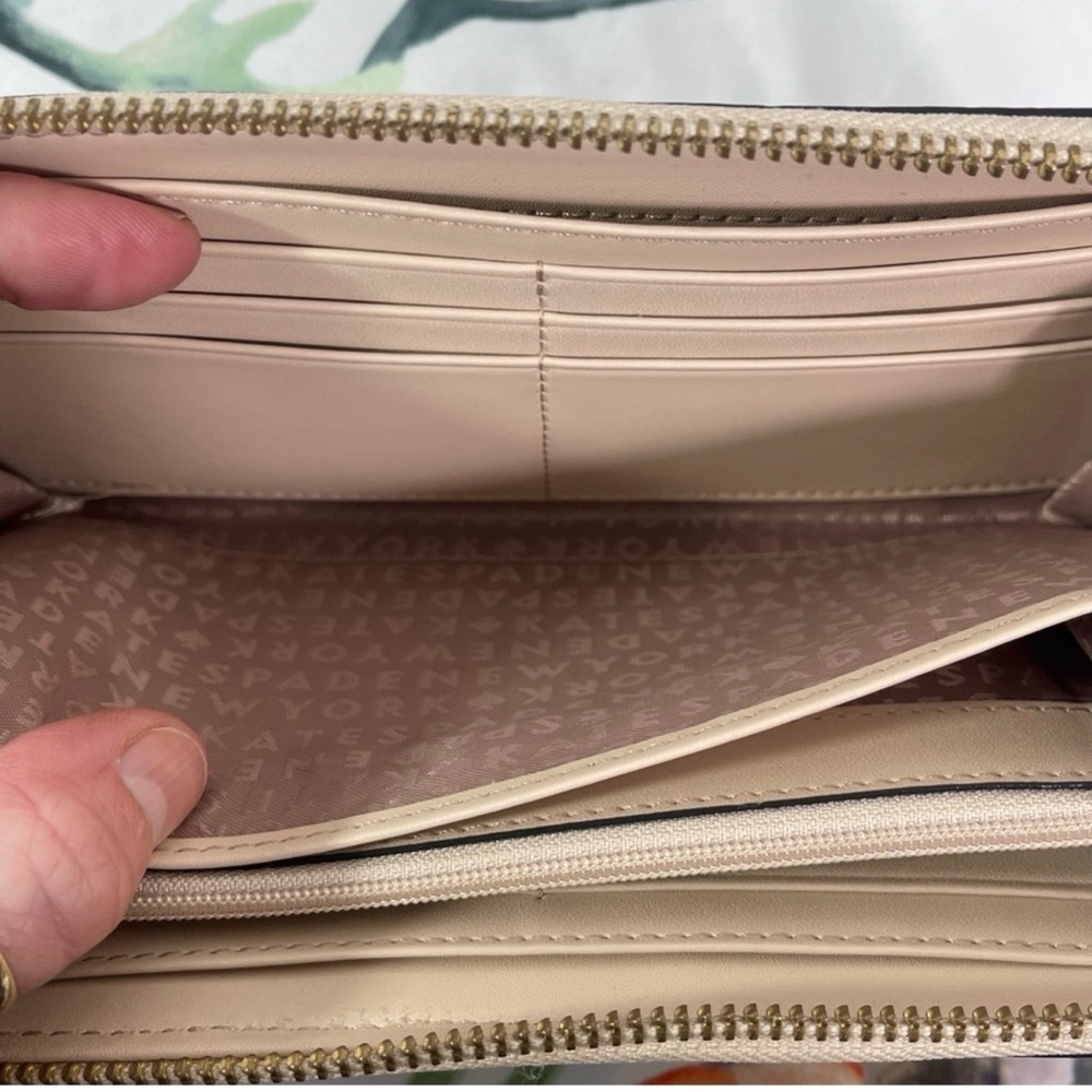 Kate Spade Light Pink Wallet - Picture 6 of 8